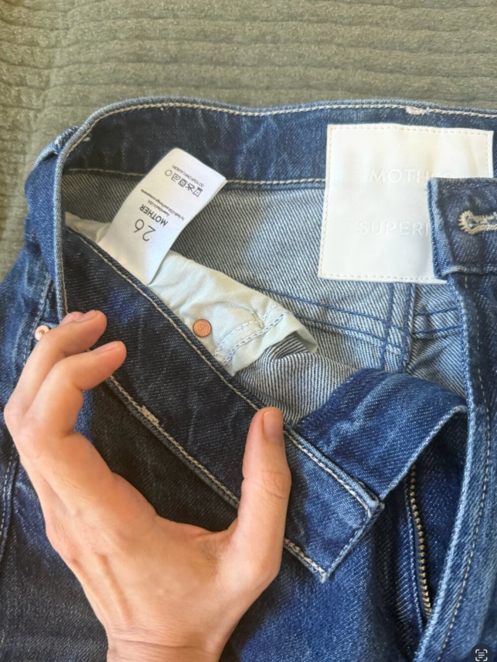 Mother Rambler Jeans - size 26 which is witch - Picture 4 of 4